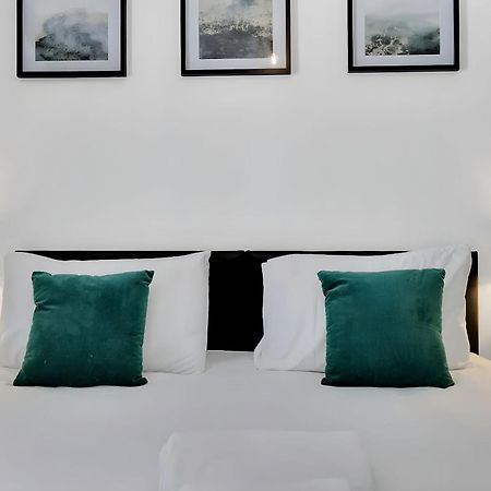פלימות' City Centre 2 Bedroom Apt - Free Parking - Wifi - Smart Tv מראה חיצוני תמונה