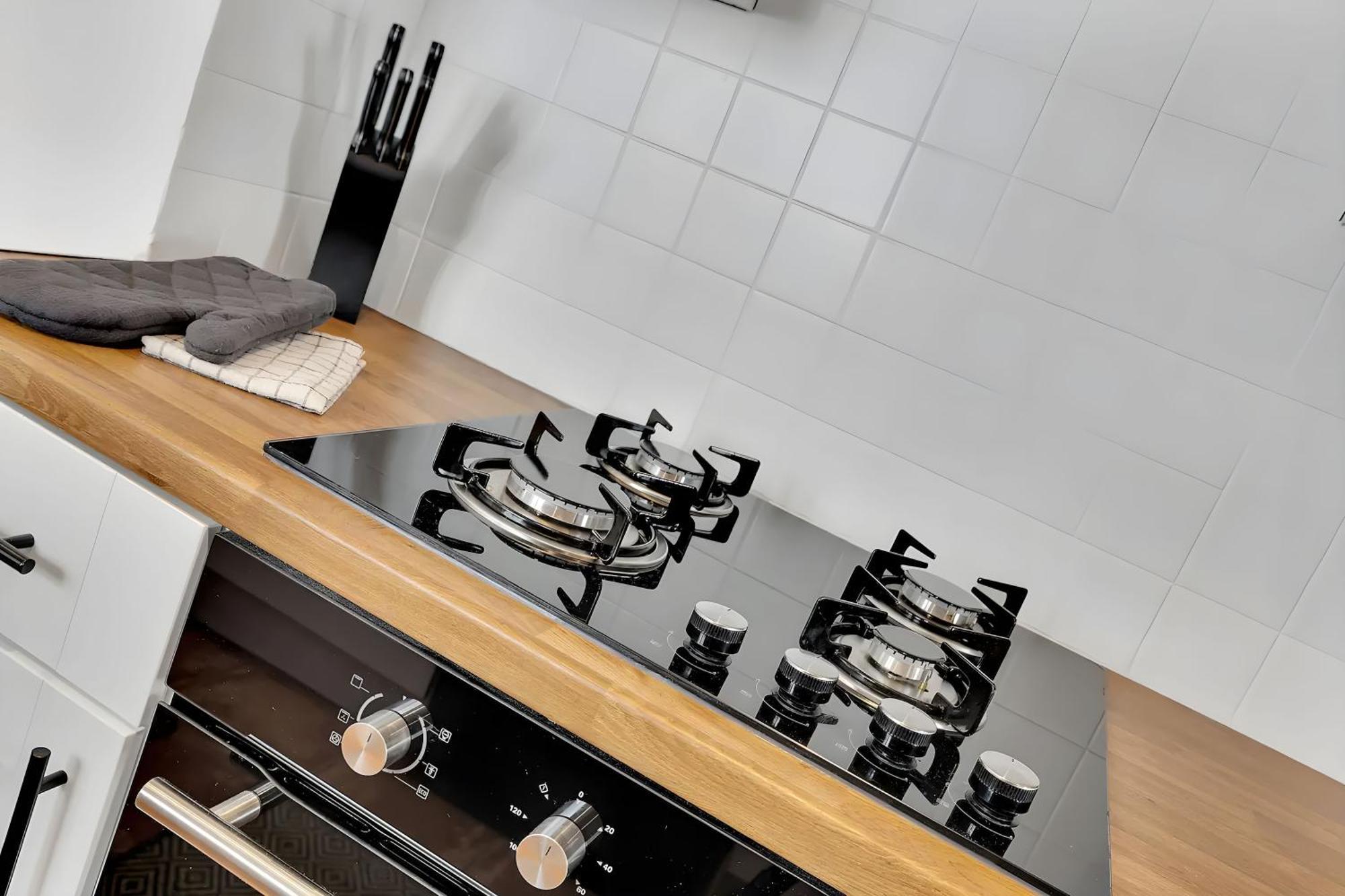 פלימות' City Centre 2 Bedroom Apt - Free Parking - Wifi - Smart Tv מראה חיצוני תמונה