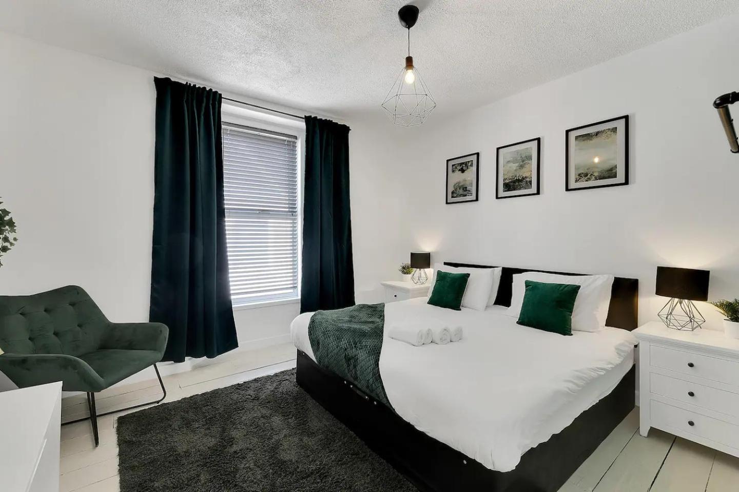 פלימות' City Centre 2 Bedroom Apt - Free Parking - Wifi - Smart Tv מראה חיצוני תמונה