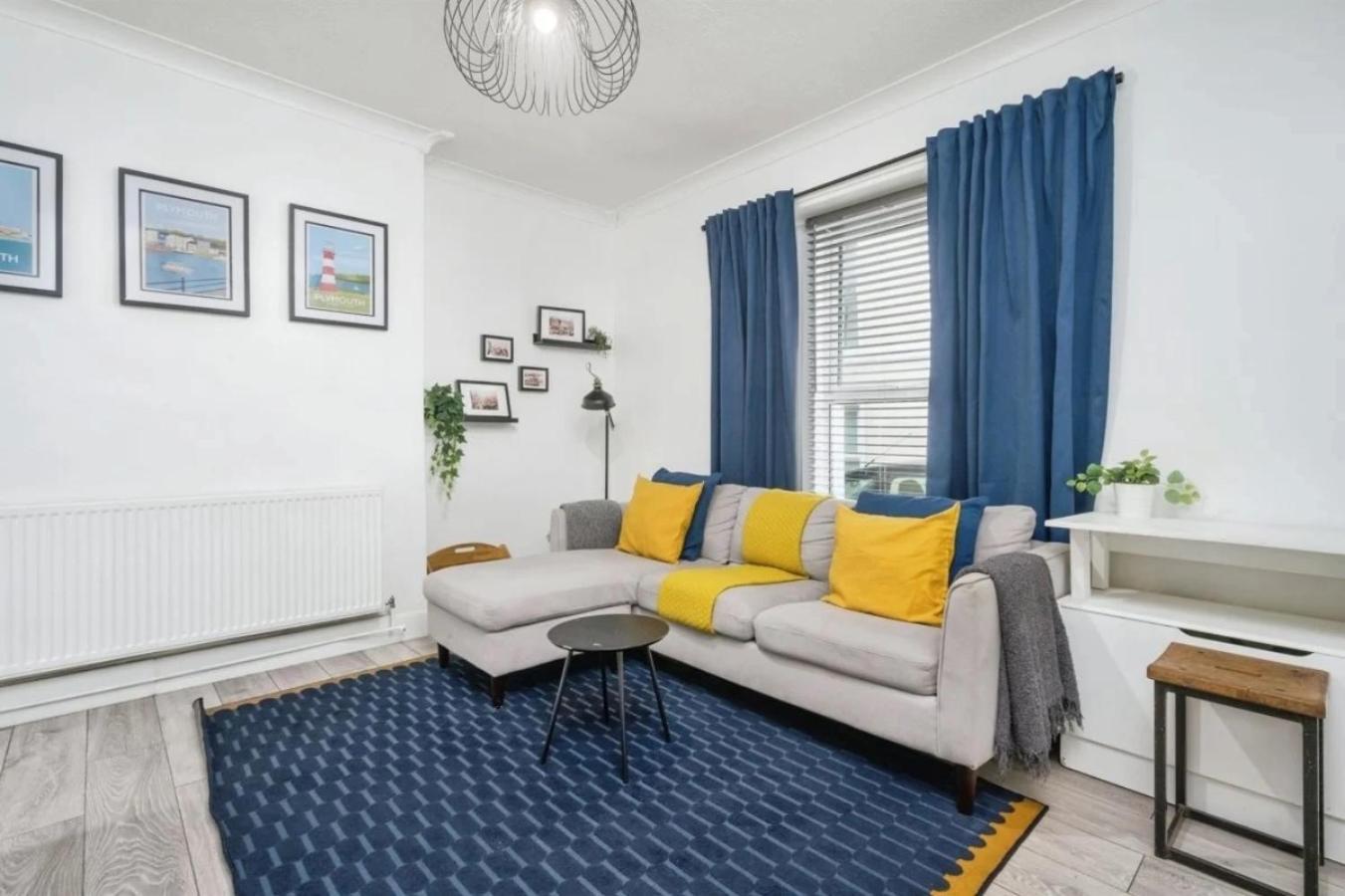 פלימות' City Centre 2 Bedroom Apt - Free Parking - Wifi - Smart Tv מראה חיצוני תמונה